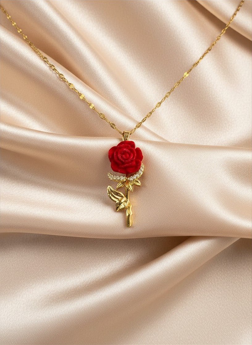 Cadena Dije Rosa - Al estilo Martinez